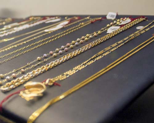 Jewelry Pawn in Florida | Simple Pawn